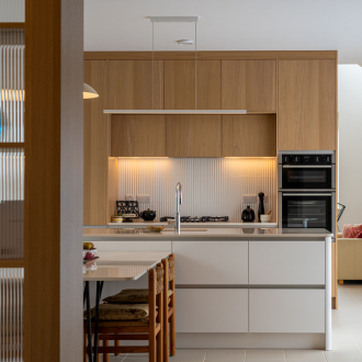 Contemporary Kitchen - Instagram 1