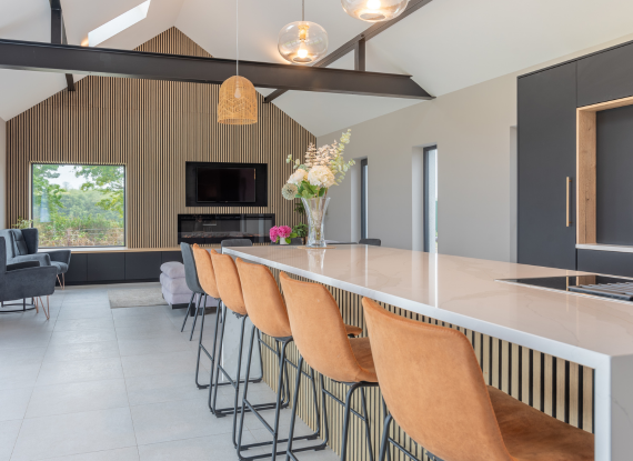 Contemporary Kitchen - Materials that design the space